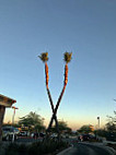 In-n-out Burger outside