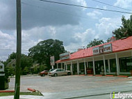 Shipley Do-nuts outside