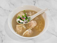 Ueang Saen Kham (yuen Long) food