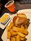 Red Robin Gourmet Burgers And Brews food