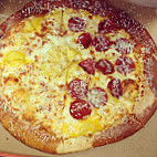 Little Caesars Pizza food