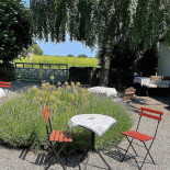 Sassargården Gårdsfik Inomhus