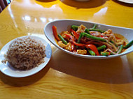 Muse Thai Bistro food