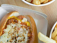 Zeppelin Hot Dog Shop (tsim Sha Tsui) food