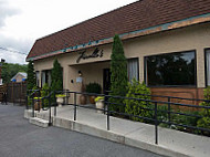 Fiorella's Cucina outside