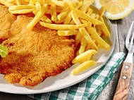 Schnitzlland Hutteldorfer food