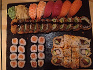 Hello Sushi food