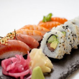 Reko Sushi Bowls Malmö Mat