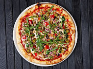 Nya Lyckans Pizzeria food