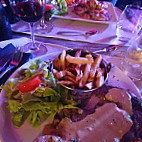 La Taverne De Saint-germain food