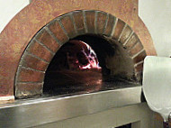 Pizzeria Jolly inside