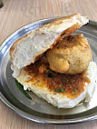 Shri Sai Vada Pav food