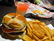 Red Robin Gourmet Burgers And Brews food