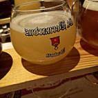 Bierbrasserie Cambrinus food