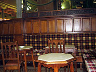 Café La Granja inside