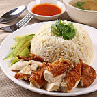 Lee Wei Chicken Rice food