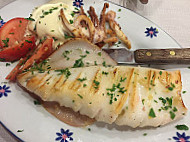 Los Pescaitos food