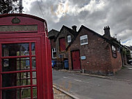 The King's Head East Hoathly outside