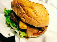 Bergs Gourmet Burgers food