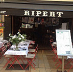 Maison Ripert inside