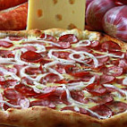 Pizza Nova Lem food