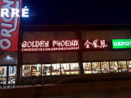 Golden Phoenix outside