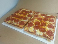 Little Caesars Pizza food