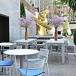 Rock Center Cafe inside