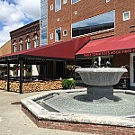 Three Tomatoes Trattoria outside