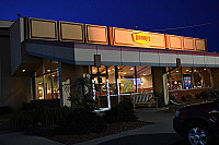 Denny's outside