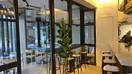 Eme Taberna Contemporanea inside