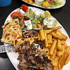 Elate Gyros and Souvlaki Bar food