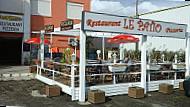 Le Cafe Du Centre outside