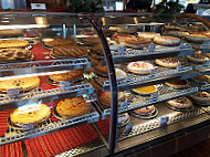 Shari's Cafe And Pies food