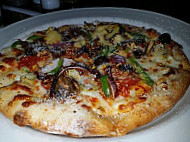 Loop Pizza Grill food