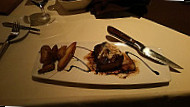 1832 Steakhouse food