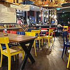 Nando's inside