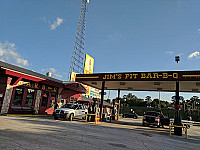 Jims Bar B Que outside