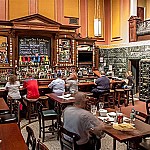 Ri Ra Irish Pub -  Portsmouth people