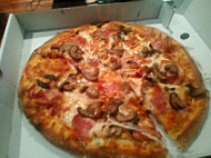 Rocko Pizza food