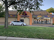 Taco Bell outside