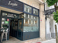 Laxeiro outside