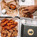 Buffalo Wild Wings Port Huron food