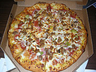 Domino's Pizza food