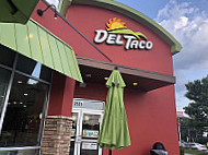 Del Taco outside