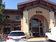 Esin Restaurant Bar outside