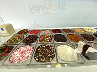 Yogurt House food