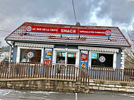 Au Roi De La Frite outside