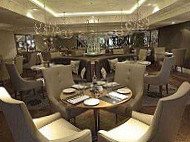 The Keiller Brasserie Lounge food