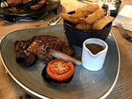 The Tytherleigh Arms food